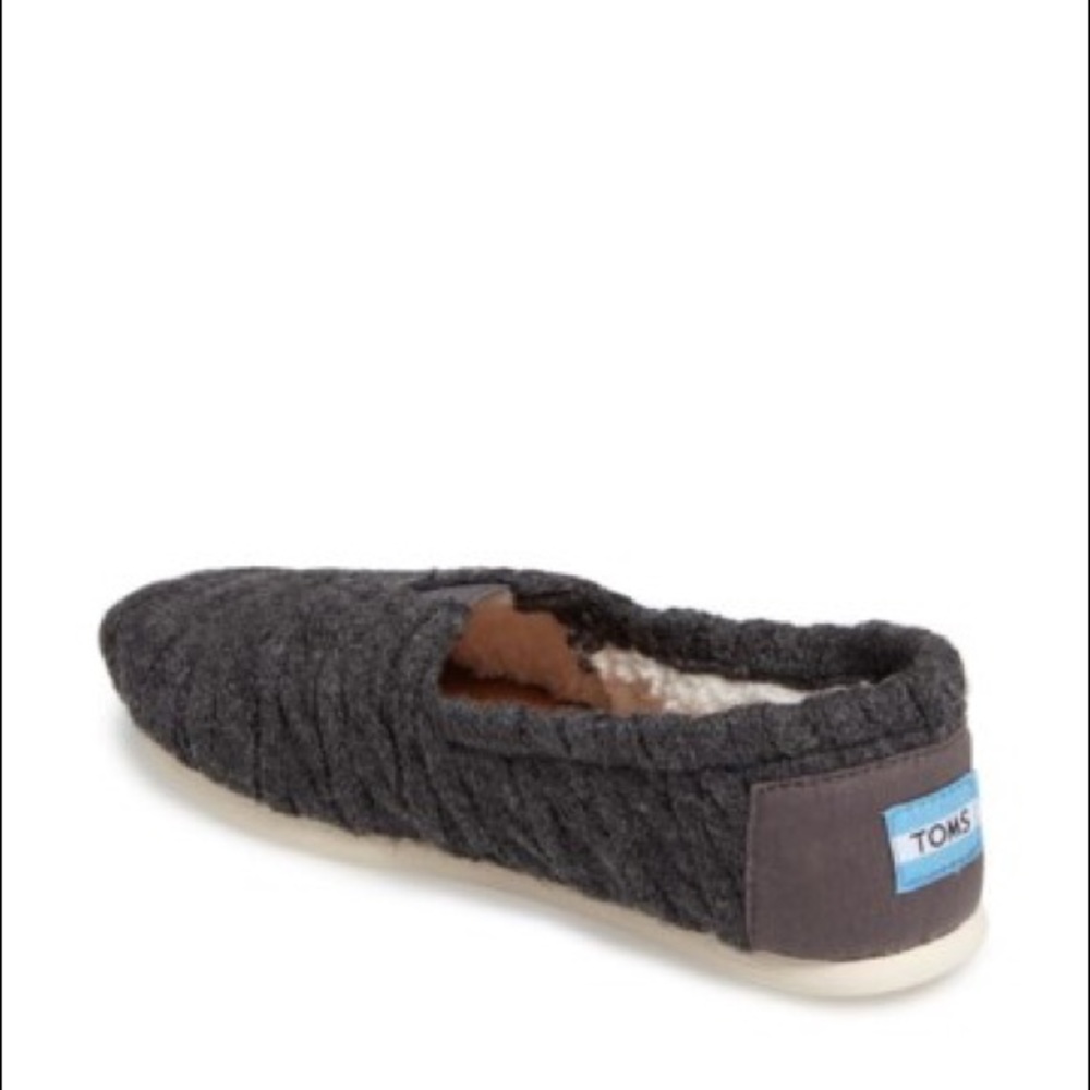 🆕 TOMS Classic  Knit Faux Shearling Lined Slip-O - Picture 3 of 8